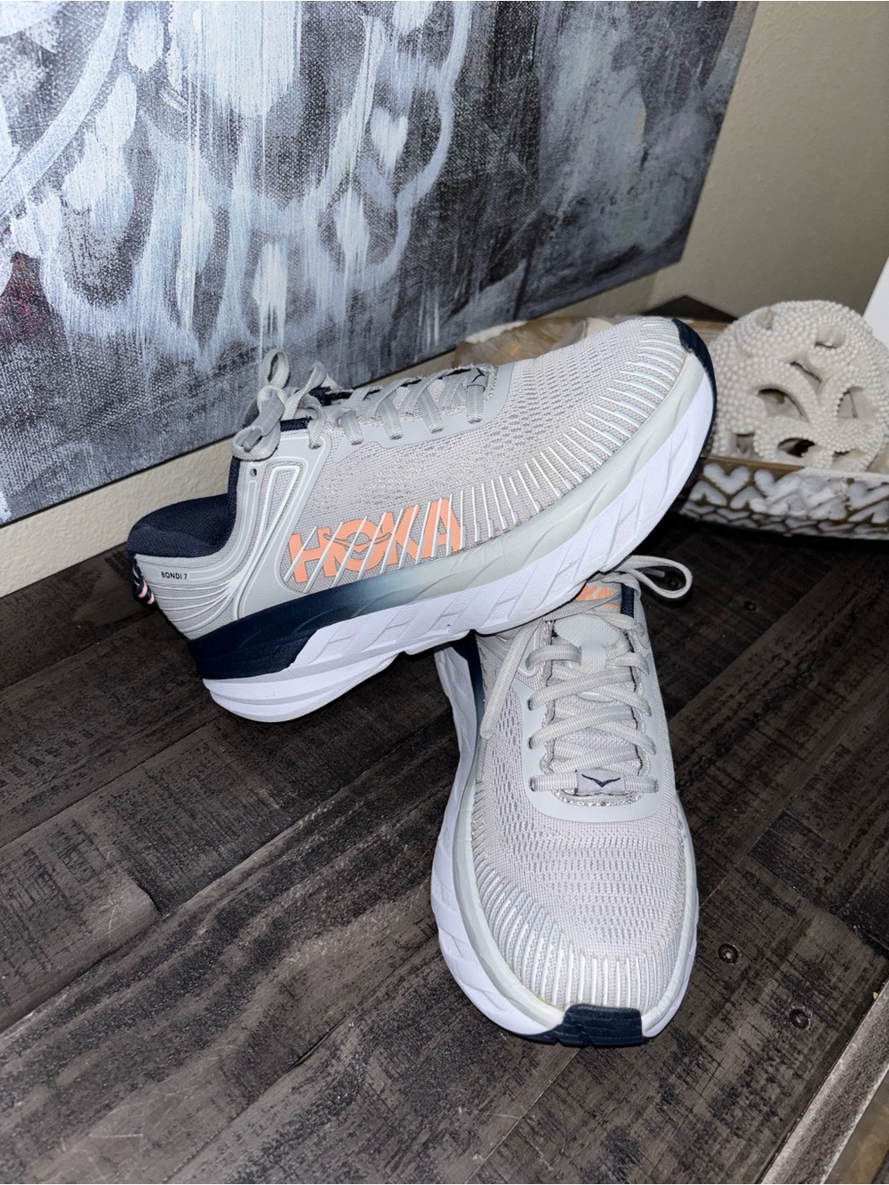 Hoka One One Bondi 7 running shoes WONENS SZ 7.5
